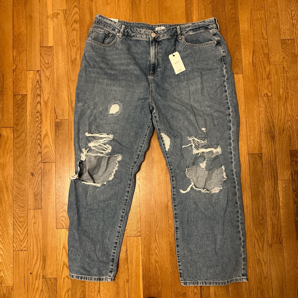 90’s fit Forever 21 distressed jeans - wide leg